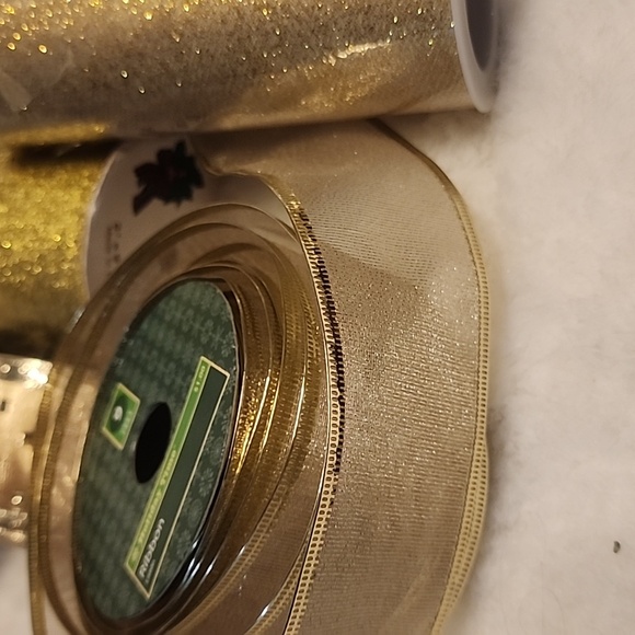 Elegant Gold and Cream Ribbon Bundle - Picture 3 of 6